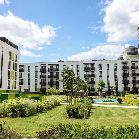 First -- Green Zoliborz 2 Lägenhet