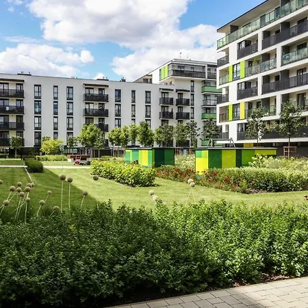 First -- Green żoliborz 2 Warschau